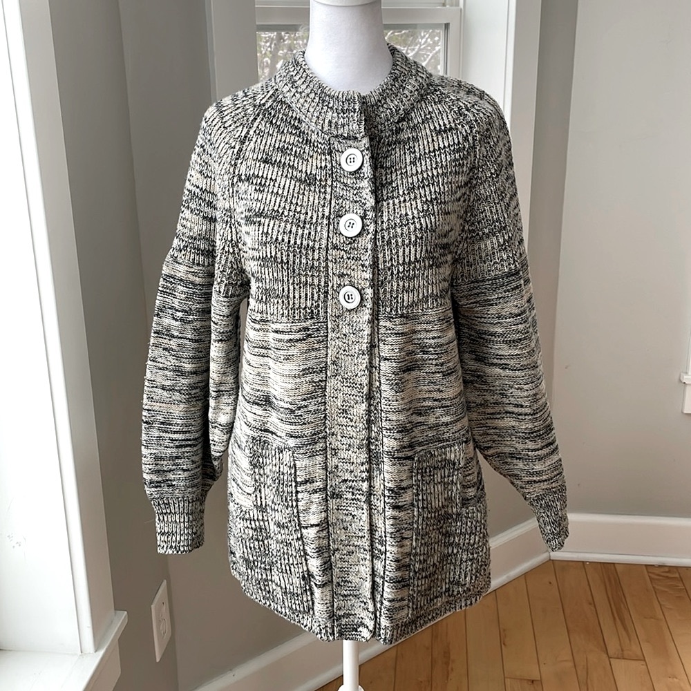 Vintage Heather Black Beige White Blouson Sleeve Mockneck Cardigan